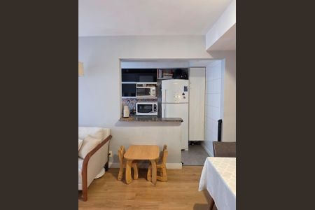 Sala de apartamento à venda com 3 quartos, 78m² em Imperial de São Cristóvão, Rio de Janeiro