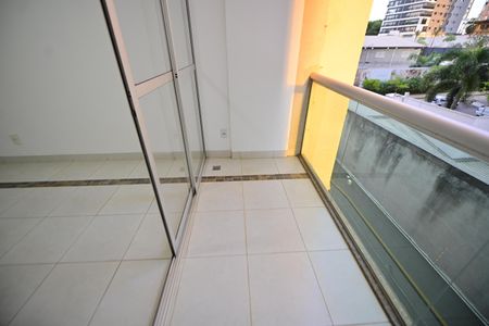 Varanda de apartamento para alugar com 3 quartos, 79m² em Setor Bueno, Goiânia