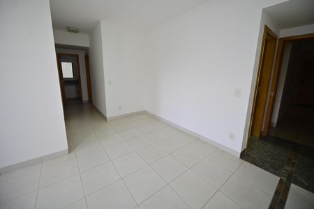 Sala de apartamento para alugar com 3 quartos, 79m² em Setor Bueno, Goiânia