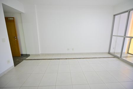 Apartamento para alugar com 79m², 3 quartos e 1 vagaSala
