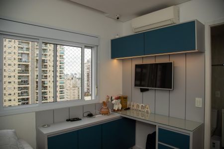 Apartamento à venda com 194m², 3 quartos e 4 vagas Apartamento à venda com 194m², 3 quartos e 4 vagasSuíte 3