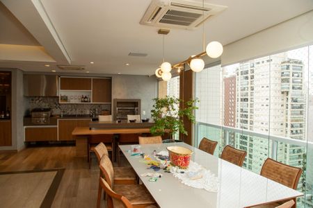Varanda gourmet de apartamento à venda com 3 quartos, 194m² em Campo Belo, São Paulo