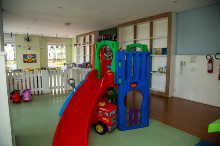 Apartamento à venda com 194m², 3 quartos e 4 vagas Apartamento à venda com 194m², 3 quartos e 4 vagasÁrea comum