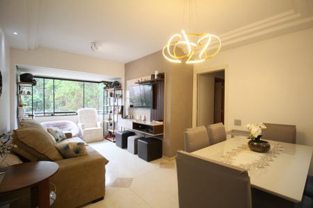 Apartamento à venda com 81m², 4 quartos e 2 vagasSala