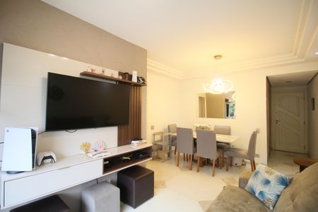 Sala de apartamento à venda com 4 quartos, 81m² em Vila Suzana, São Paulo