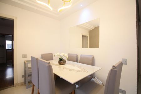 Sala de apartamento à venda com 4 quartos, 81m² em Vila Suzana, São Paulo