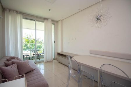 Sala de kitnet/studio para alugar com 1 quarto, 42m² em Trecho 4, Brasília
