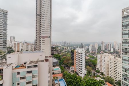 Vista da Varanda de apartamento à venda com 3 quartos, 195m² em Sumarezinho, São Paulo