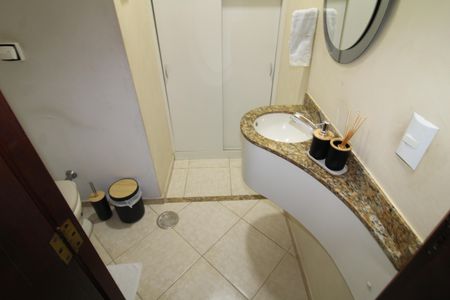 Lavabo de casa à venda com 3 quartos, 180m² em Limão, São Paulo