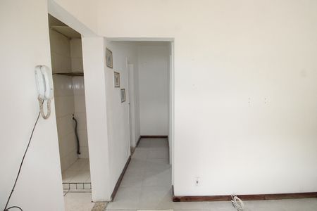 Corredor de apartamento para alugar com 2 quartos, 70m² em Piedade, Rio de Janeiro