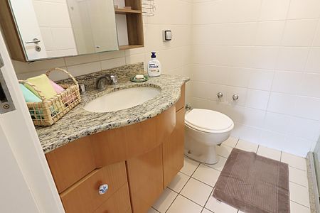 Apartamento para alugar com 82m², 2 quartos e 1 vagaBanheiro Social