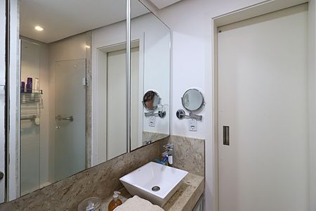 Apartamento para alugar com 82m², 2 quartos e 1 vagaBanheiro da Suíte