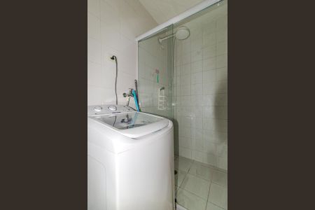Banheiro de apartamento para alugar com 1 quarto, 25m² em Consolação, São Paulo