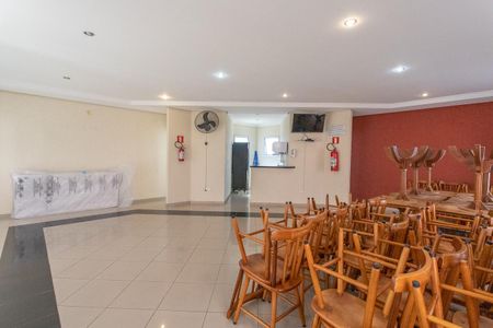 Apartamento à venda com 64m², 3 quartos e 1 vaga Apartamento à venda com 64m², 3 quartos e 1 vagaÁrea comum - Salão de festas