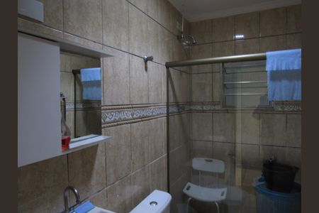 Casa à venda com 150m², 2 quartos e 2 vagasBanheiro Social