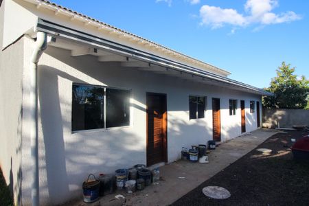 Casa de condomínio à venda com 36m², 1 quarto e sem vaga Casa de condomínio à venda com 36m², 1 quarto e sem vagaFachada