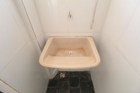 Casa de condomínio para alugar com 50m², 2 quartos e sem vagaCozinha e Área de Serviço