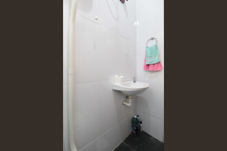 Casa de condomínio para alugar com 50m², 2 quartos e sem vagaBanheiro Social