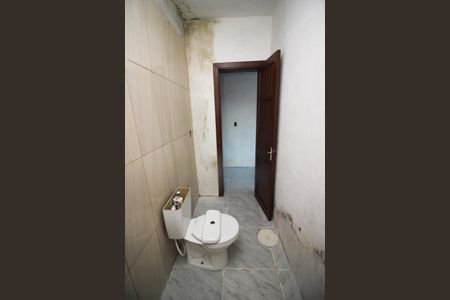 Casa de condomínio à venda com 36m², 1 quarto e 1 vaga Casa de condomínio à venda com 36m², 1 quarto e 1 vagaBanheiro da Suíte