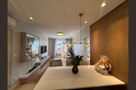 Apartamento à venda com 82m², 2 quartos e sem vaga Apartamento à venda com 82m², 2 quartos e sem vagaSala