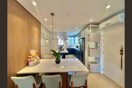 Sala de apartamento à venda com 2 quartos, 82m² em Centro, Novo Hamburgo
