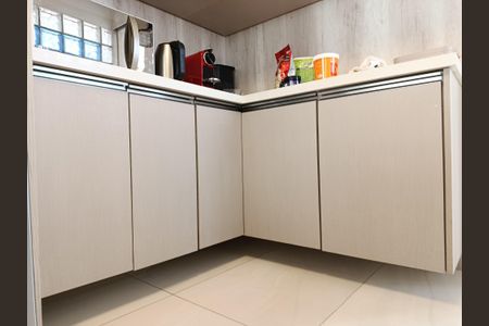 Apartamento à venda com 140m², 3 quartos e 1 vaga Apartamento à venda com 140m², 3 quartos e 1 vagaCozinha