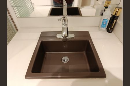 Apartamento à venda com 140m², 3 quartos e 1 vaga Apartamento à venda com 140m², 3 quartos e 1 vagaBanheiro social