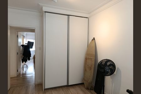 Apartamento à venda com 140m², 3 quartos e 1 vaga Apartamento à venda com 140m², 3 quartos e 1 vagaQuarto 2