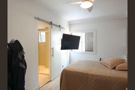 Apartamento à venda com 140m², 3 quartos e 1 vaga Apartamento à venda com 140m², 3 quartos e 1 vagaSuíte