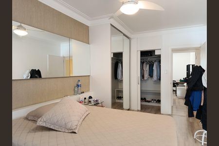 Apartamento à venda com 140m², 3 quartos e 1 vaga Apartamento à venda com 140m², 3 quartos e 1 vagaSuíte