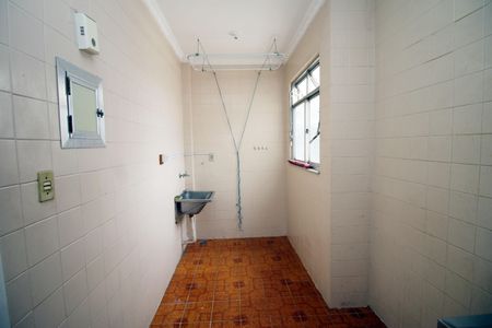 Apartamento à venda com 72m², 2 quartos e sem vagaÁrea de Serviço