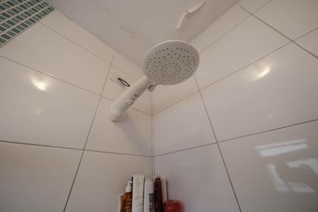 Casa de condomínio à venda com 52m², 2 quartos e 1 vagaBanheiro da Suíte 2