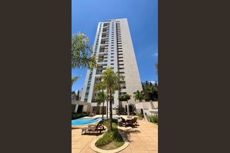 Apartamento à venda com 288m², 4 quartos e 6 vagas Apartamento à venda com 288m², 4 quartos e 6 vagasFachada