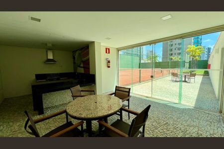 Apartamento à venda com 288m², 4 quartos e 6 vagas Apartamento à venda com 288m², 4 quartos e 6 vagasEspaço Gourmet