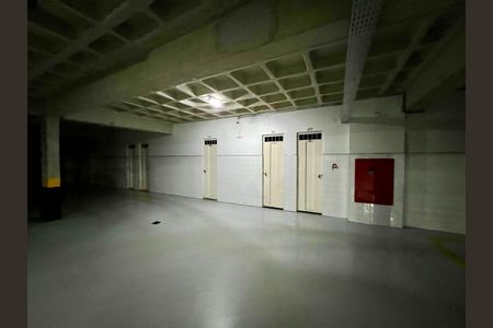 Apartamento à venda com 288m², 4 quartos e 6 vagas Apartamento à venda com 288m², 4 quartos e 6 vagasÁrea comum