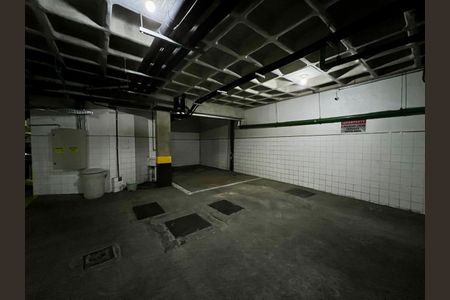 Apartamento à venda com 288m², 4 quartos e 6 vagas Apartamento à venda com 288m², 4 quartos e 6 vagasÁrea comum