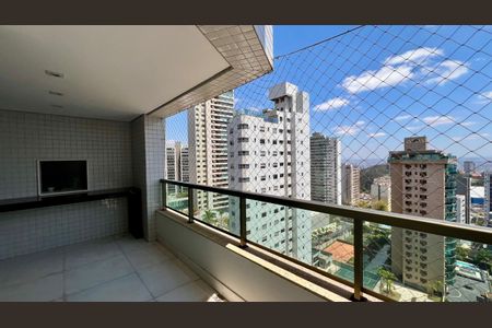 Apartamento à venda com 288m², 4 quartos e 6 vagas Apartamento à venda com 288m², 4 quartos e 6 vagasVaranda da Sala 2