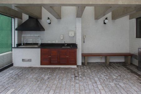 Apartamento à venda com 340m², 3 quartos e 4 vagas Apartamento à venda com 340m², 3 quartos e 4 vagasÁrea comum
