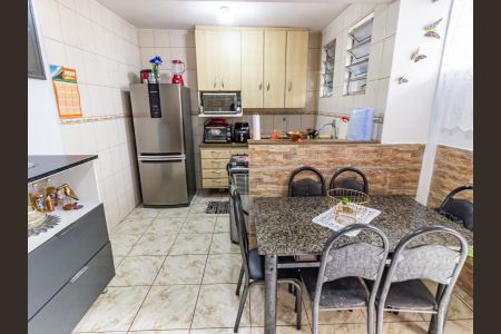 Apartamento à venda com 98m², 2 quartos e sem vaga Apartamento à venda com 98m², 2 quartos e sem vagaCozinha