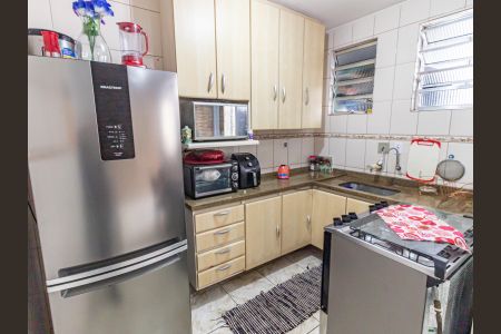 Apartamento à venda com 98m², 2 quartos e sem vaga Apartamento à venda com 98m², 2 quartos e sem vagaCozinha