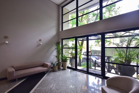 Apartamento à venda com 75m², 2 quartos e 2 vagasHall Social