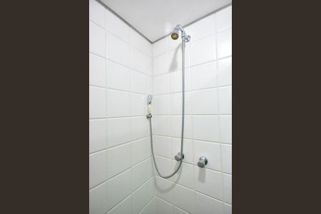 Apartamento à venda com 75m², 2 quartos e 2 vagasChuveiro da Suíte