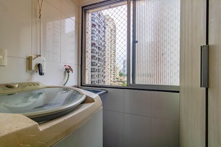 Apartamento à venda com 79m², 2 quartos e 1 vaga Apartamento à venda com 79m², 2 quartos e 1 vagaÁrea de Serviço