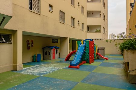 Apartamento à venda com 79m², 2 quartos e 1 vaga Apartamento à venda com 79m², 2 quartos e 1 vagaÁrea comum