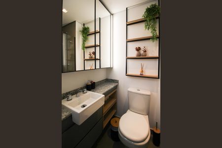 Banheiro de kitnet/studio à venda com 1 quarto, 36m² em Moema, São Paulo