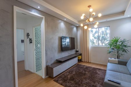 Sala de apartamento para alugar com 2 quartos, 60m² em Jardim Maria Leonor, Diadema