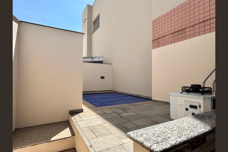 Apartamento à venda com 178m², 3 quartos e 3 vagas Apartamento à venda com 178m², 3 quartos e 3 vagasCobertura