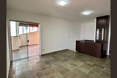 Apartamento à venda com 178m², 3 quartos e 3 vagas Apartamento à venda com 178m², 3 quartos e 3 vagasCobertura