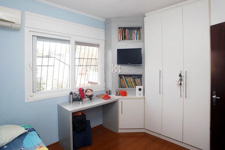 Casa à venda com 260m², 3 quartos e 2 vagasQuarto 2