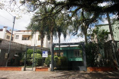 Casa à venda com 260m², 3 quartos e 2 vagasFachada